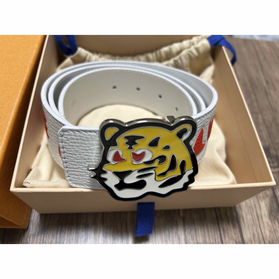 極美品☆ルイヴィトン NIGO コラボ リバーシブル レザー ベルト 極美品☆ルイヴィトン NIGO コラボ リバーシブル レザー ベルト
