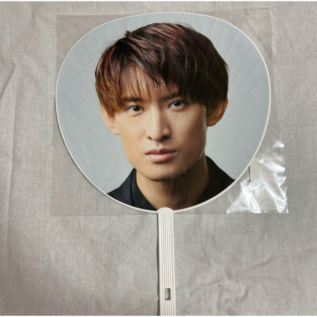 Snow Man(スノーマン)のSnowMan 向井康二 うちわ エンタメ/ホビーのタレントグッズ(アイドルグッズ)の商品写真