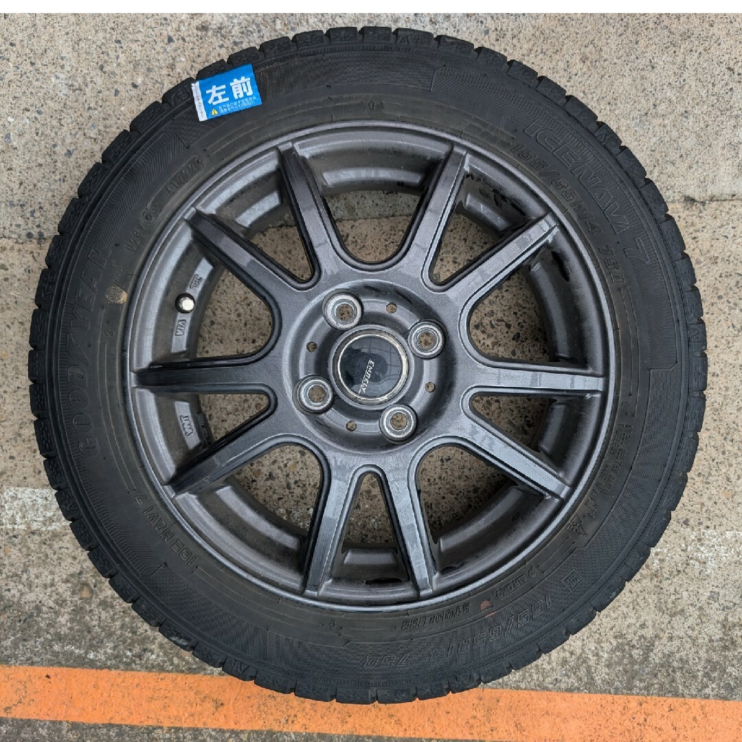 スタッドレスタイヤ 155 65R14 すかっ 4本ホイール付き スタッドレスタイヤ 155 65R14 すかっ 4本ホイール付き