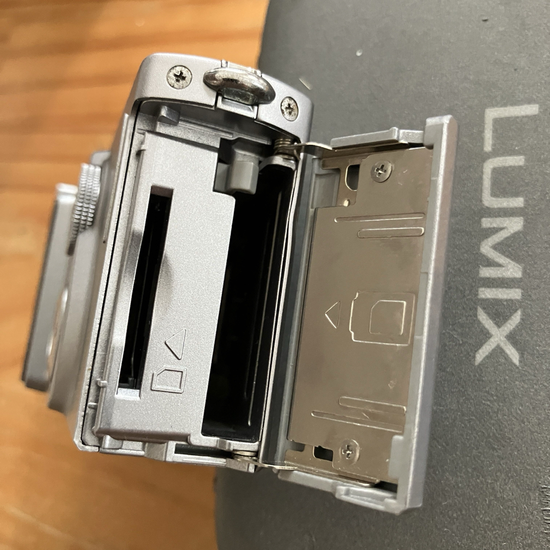Panasonic LUMIX DMC-FX5 デジタルカメラ コンパクトデジタルカメラ Panasonic LUMIX DMC-FX5 デジタルカメラ コンパクトデジタルカメラ