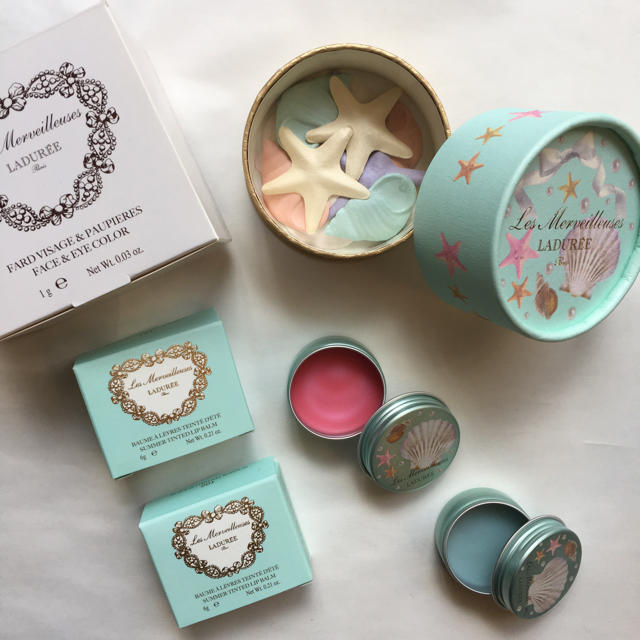 Les Merveilleuses LADUREE(レメルヴェイユーズラデュレ)のレ メユヴェイユーズ ラデュレ コスメ コスメ/美容のベースメイク/化粧品(フェイスカラー)の商品写真