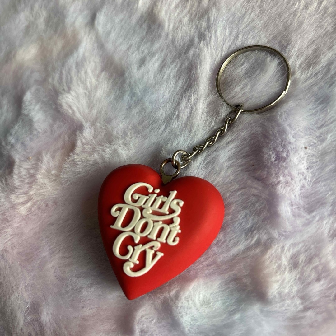 ガールズドントクライ キーホルダー Girls Don't Cry 立体ハート ガールズドントクライ キーホルダー Girls Don't Cry 立体ハート