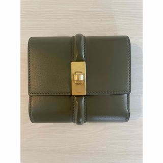 CELINE(財布 ・ グリーン・カーキ/緑色系)のフリマアイテム一覧 CELINE(財布 ・ グリーン・カーキ/緑色系)のフリマアイテム一覧