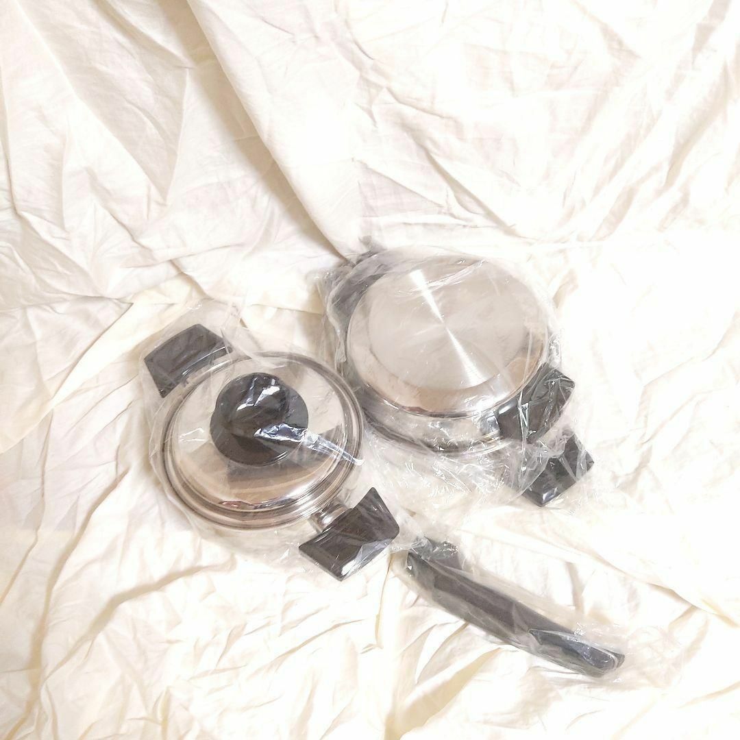新品未使用 ロイヤルクイーン 1QT、小フライパン IH対応@ 新品未使用 ロイヤルクイーン 1QT、小フライパン IH対応@