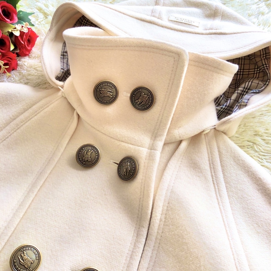 BURBERRY BLUE LABEL♪ウールポンチョ ノバチェック ホワイト BURBERRY BLUE LABEL♪ウールポンチョ ノバチェック ホワイト