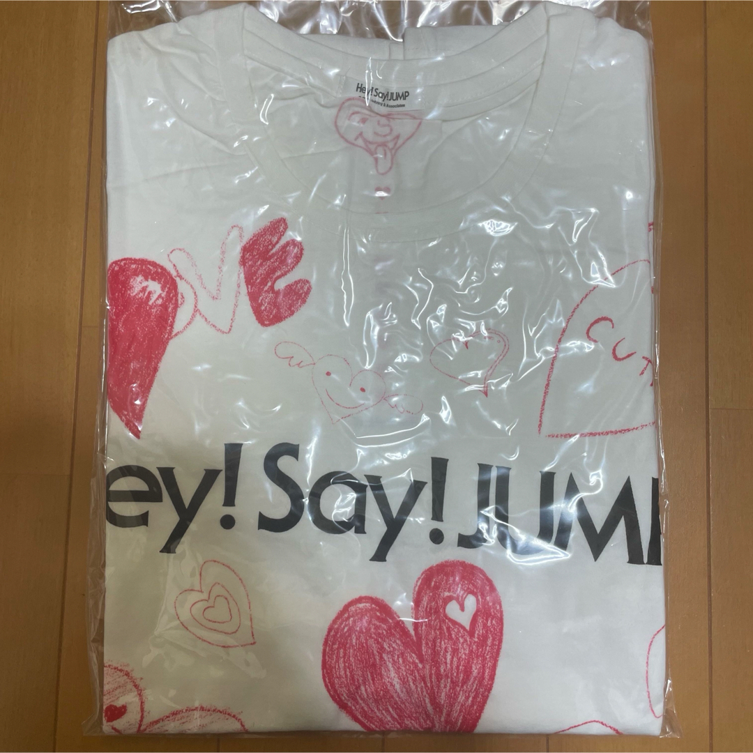 Hey!Say!JUMP Tシャツ エンタメ/ホビーのタレントグッズ(アイドルグッズ)の商品写真
