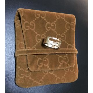 グッチ(Gucci)のGUCCI ロゴリング 美品 (リング(指輪))