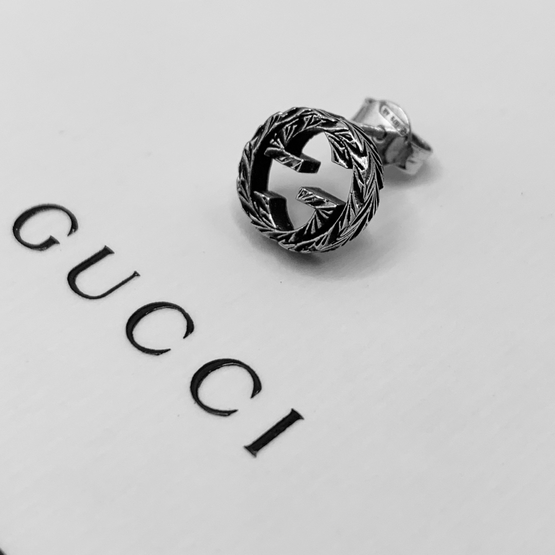 inaki様GUCCI/アラベスク インターロッキングG ピアス inaki様GUCCI/アラベスク インターロッキングG ピアス