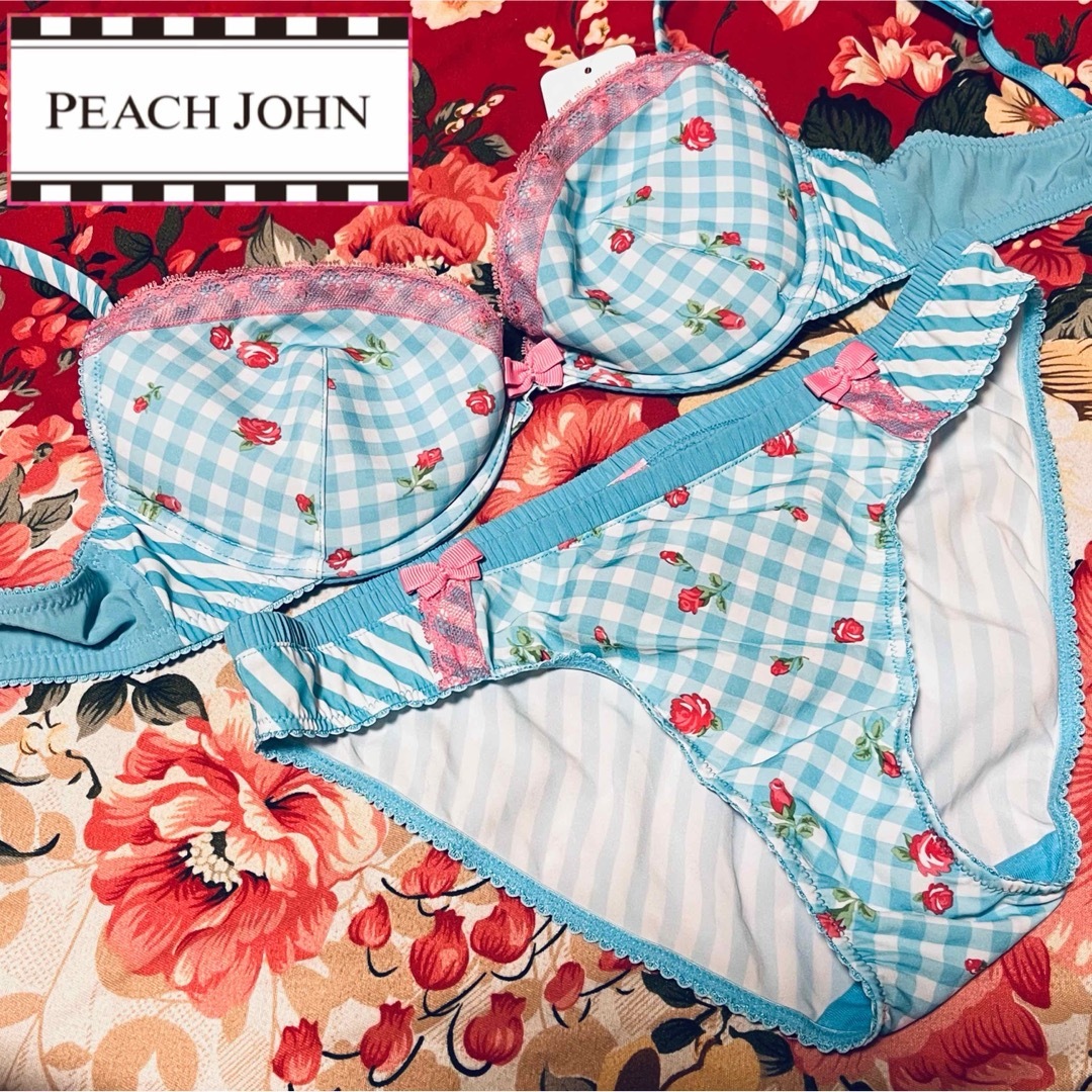 ☆PEACH JOHN☆ギンガムチェック薔薇ブラショーツ☆パンツ下着 ☆PEACH JOHN☆ギンガムチェック薔薇ブラショーツ☆パンツ下着
