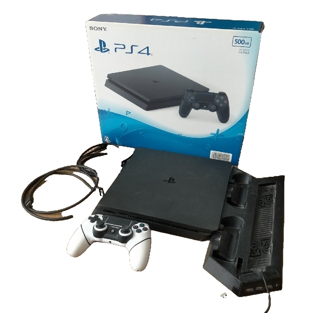 プレイステーション4本体 プレイステーション4本体