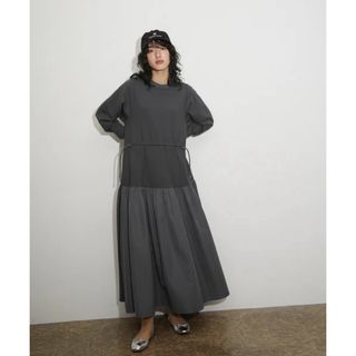 アダムエロペ(AER ADAM ET ROPE)のタフタコンビワンピース　アダムエロペ　グレー(ロングワンピース/マキシワンピース)