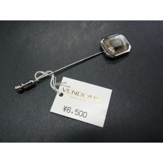 ■極美品■ VANDOME AOYAMA ヴァンドーム ピンブローチ ピンバッジ アクセサリー シルバー系 DF1422(その他)