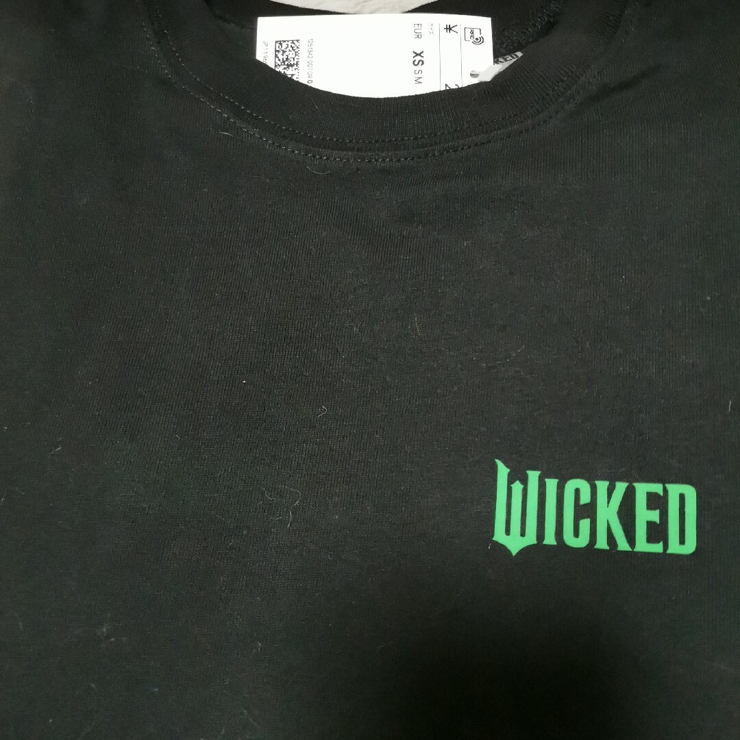 H&M - ウィキッド 黒 Tシャツ 背面プリント H&M x Wicked xs H&M - ウィキッド 黒 Tシャツ 背面プリント H&M x Wicked xs
