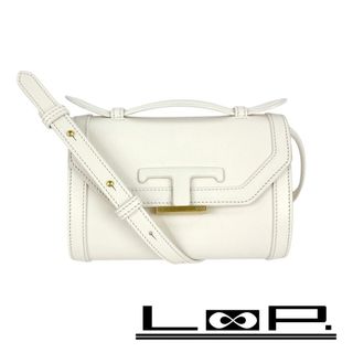 TOD'S(ショルダーバッグ ・ ホワイト/白色系)のフリマアイテム一覧 TOD'S(ショルダーバッグ ・ ホワイト/白色系)のフリマアイテム一覧