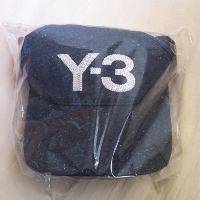 Yohji Yamamoto(ヨウジヤマモト)のY-3♡キャップ レディースの帽子(キャップ)の商品写真