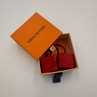 LOUIS VUITTON(ヘアゴム/シュシュ)のフリマアイテム一覧 LOUIS VUITTON(ヘアゴム/シュシュ)のフリマアイテム一覧