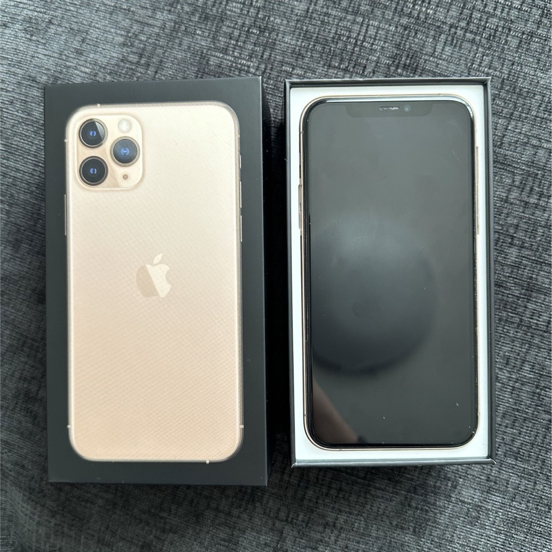 ま様専用ページ*アップル iPhone11 Pro 256GB ゴールド ま様専用ページ*アップル iPhone11 Pro 256GB ゴールド