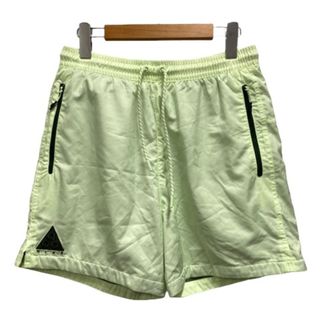 NIKE(ショートパンツ ・ グリーン・カーキ/緑色系)のフリマ NIKE(ショートパンツ ・ グリーン・カーキ/緑色系)のフリマ