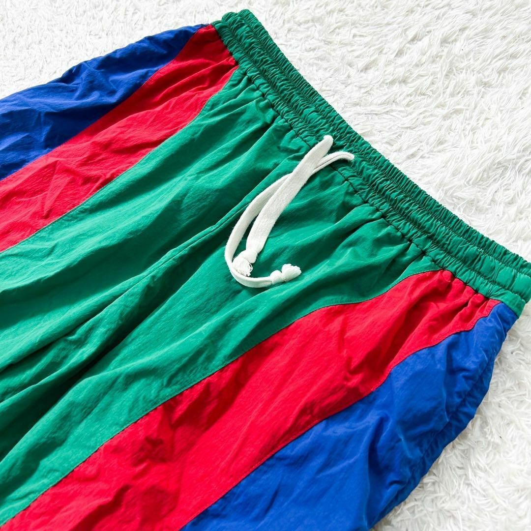 GUCCI - 美品 GUCCI グッチ ナイロンパンツ Mステ 岸くん着用 GUCCI - 美品 GUCCI グッチ ナイロンパンツ Mステ 岸くん着用