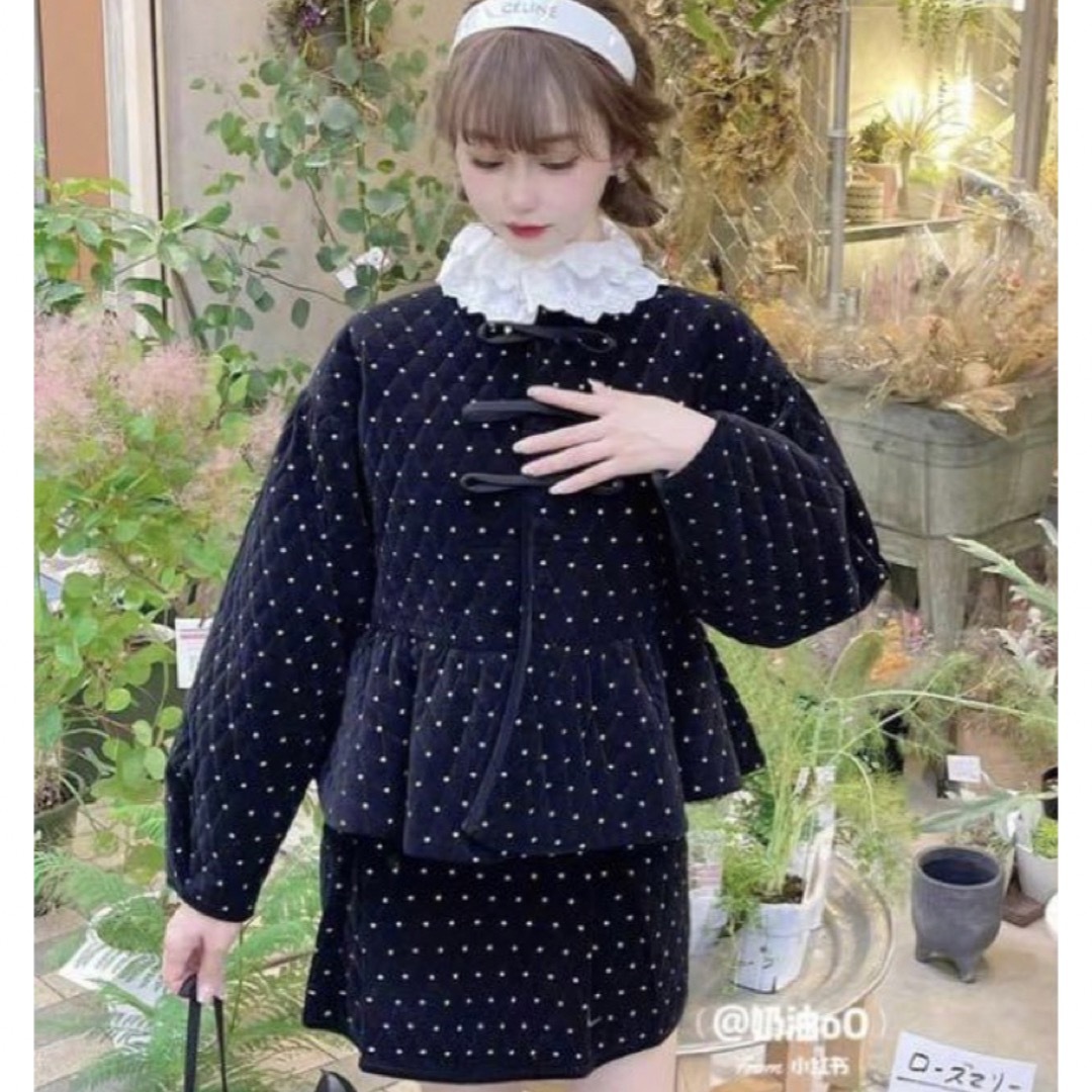 値引き早い者勝ちBibiy.ODETTE PEPURAMU CARDIGAN 値引き早い者勝ちBibiy.ODETTE PEPURAMU CARDIGAN