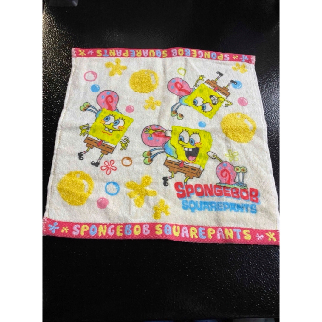 スポンジボブ タオルハンカチ レディースのファッション小物(ハンカチ)の商品写真