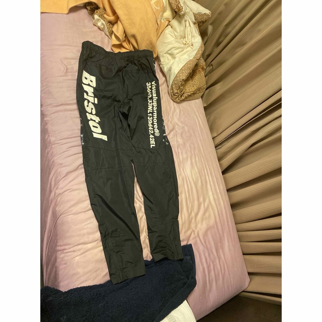 F.C.R.B. - 本物FCRBブリストル×WTAPSコラボ上下セットアップ F.C.R.B. - 本物FCRBブリストル×WTAPSコラボ上下セットアップ