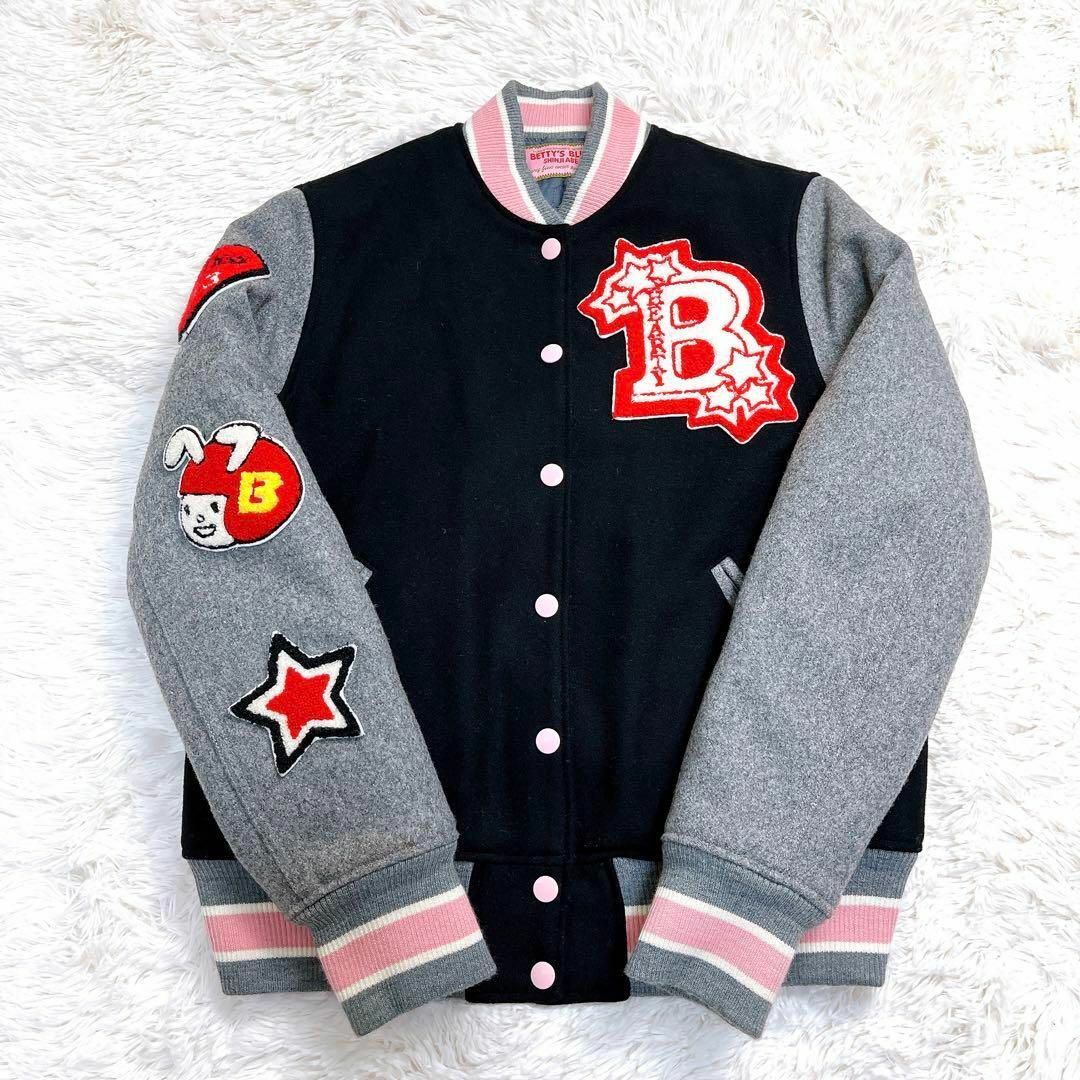 BETTY'S BLUE - BETTY'S BLUE スタジャン ワッペン 平成女児 BETTY'S BLUE - BETTY'S BLUE スタジャン ワッペン 平成女児