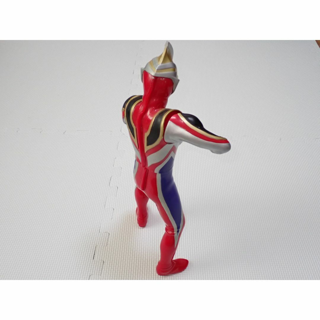 新品 大人気商品  ウルトラマンガイア フィギュア ソフトショップ by 39cmの通販 特撮