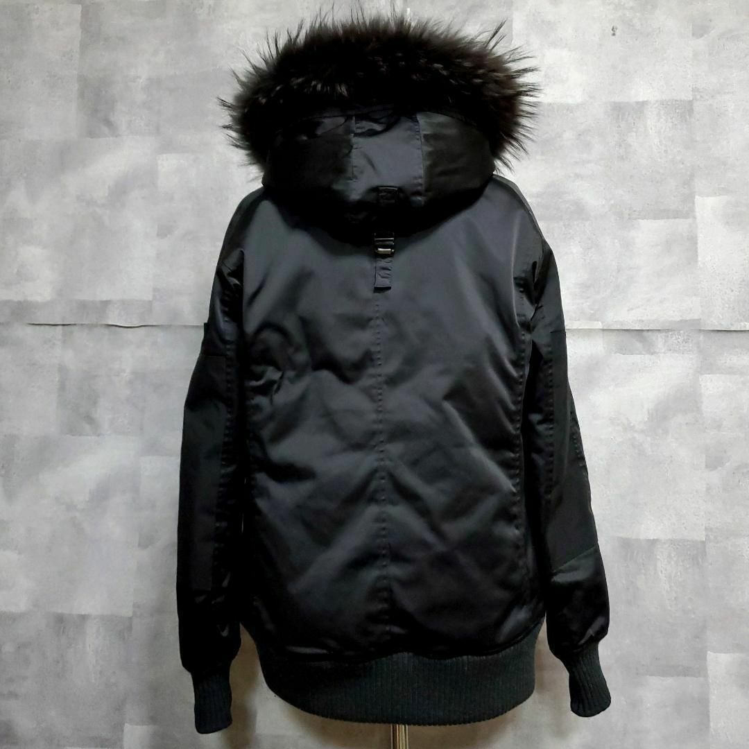 TATRAS - 極美品 L タトラス ペルージャ ラクーン ファー ダウン TATRAS - 極美品 L タトラス ペルージャ ラクーン ファー ダウン