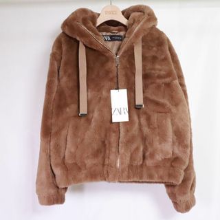 ZARA(毛皮/ファーコート ・ ブラウン/茶色系)のフリマアイテム一覧 ZARA(毛皮/ファーコート ・ ブラウン/茶色系)のフリマアイテム一覧