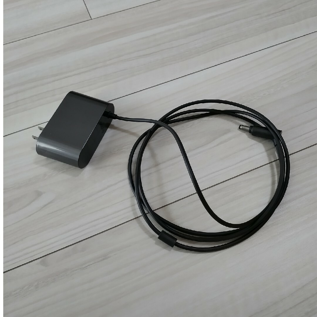 Dyson(ダイソン)のdyson 純正品 電池充電器 205720-04 スマホ/家電/カメラの生活家電(掃除機)の商品写真