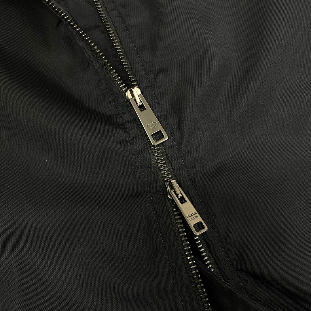 PRADA - 20k19 PRADA プラダ ダブルジップ 中綿ナイロン PRADA - 20k19 PRADA プラダ ダブルジップ 中綿ナイロン