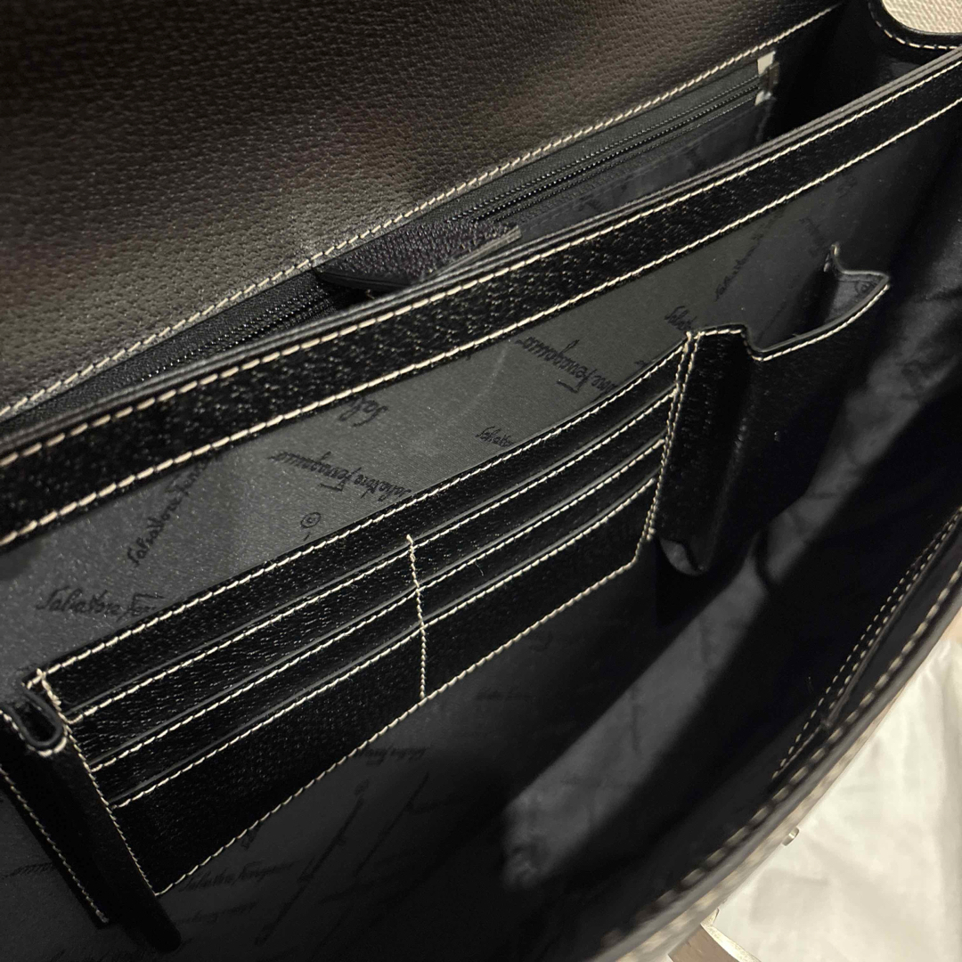 Salvatore Ferragamo - 極美品! ☆フェラガモ☆ 本革 ビジネス Salvatore Ferragamo - 極美品! ☆フェラガモ☆ 本革 ビジネス
