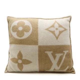 LOUIS VUITTON - LOUIS VUITTON ルイ ヴィトン クッション LV LOUIS VUITTON - LOUIS VUITTON ルイ ヴィトン クッション LV