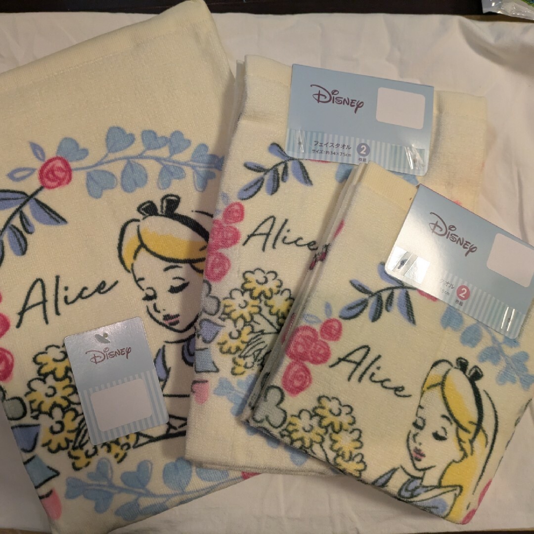Disney(ディズニー)の不思議の国のアリス タオルセット エンタメ/ホビーのアニメグッズ(タオル)の商品写真