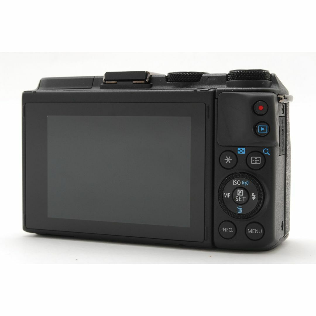❤️コンパクトに凝縮された実力✨Wi-Fi搭載☆キャノン EOS M3❤️ ❤️コンパクトに凝縮された実力✨Wi-Fi搭載☆キャノン EOS M3❤️