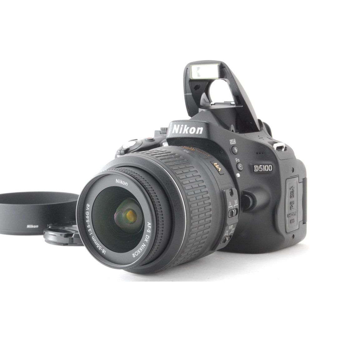 美品✨ニコン D5100❤️ラクラク自撮り❤️バリアングル液晶搭載 美品✨ニコン D5100❤️ラクラク自撮り❤️バリアングル液晶搭載