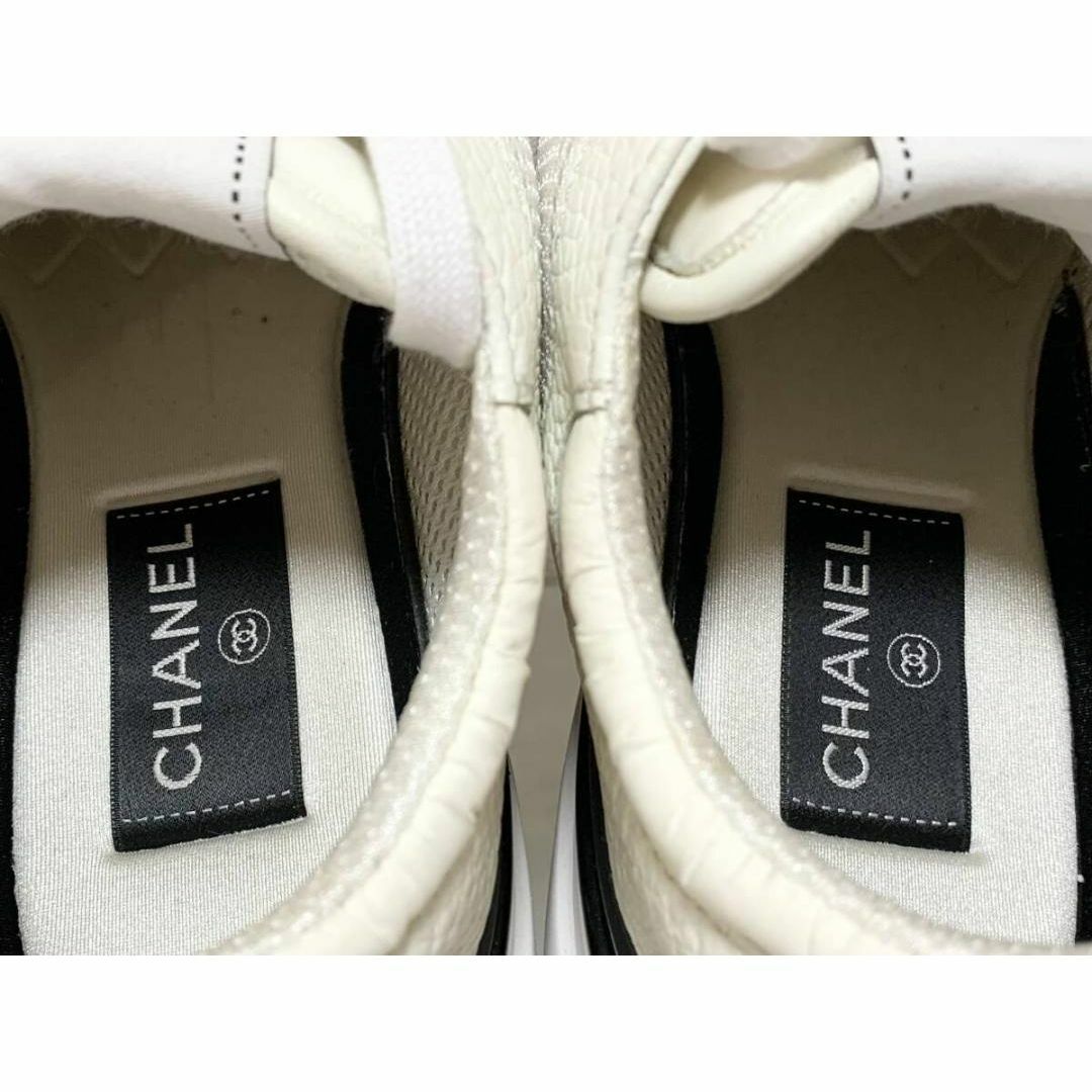CHANEL - 希少超美品 シャネルココマーク G37492 レザー CHANEL - 希少超美品 シャネルココマーク G37492 レザー