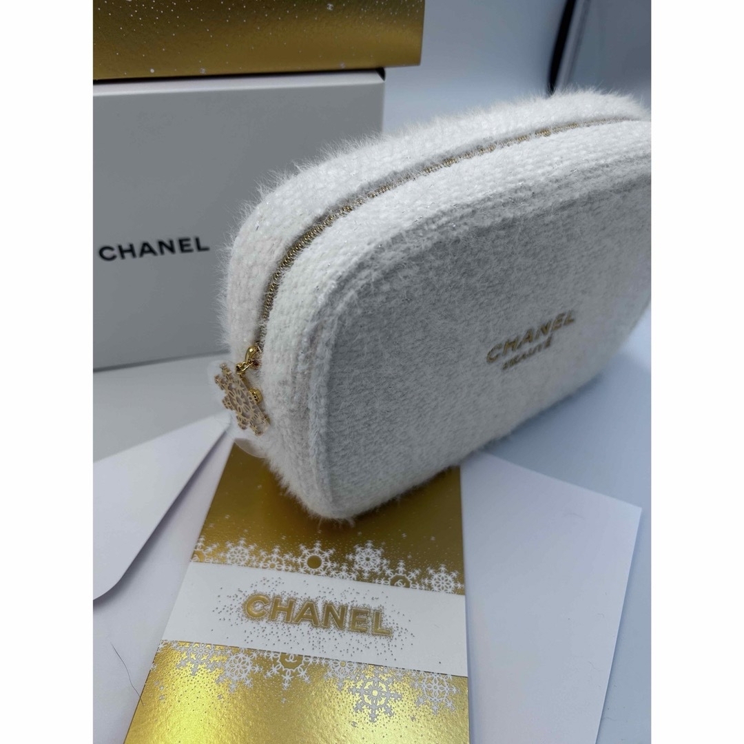 CHANEL 2024 ホリデーポーチセット CHANEL 2024 ホリデーポーチセット
