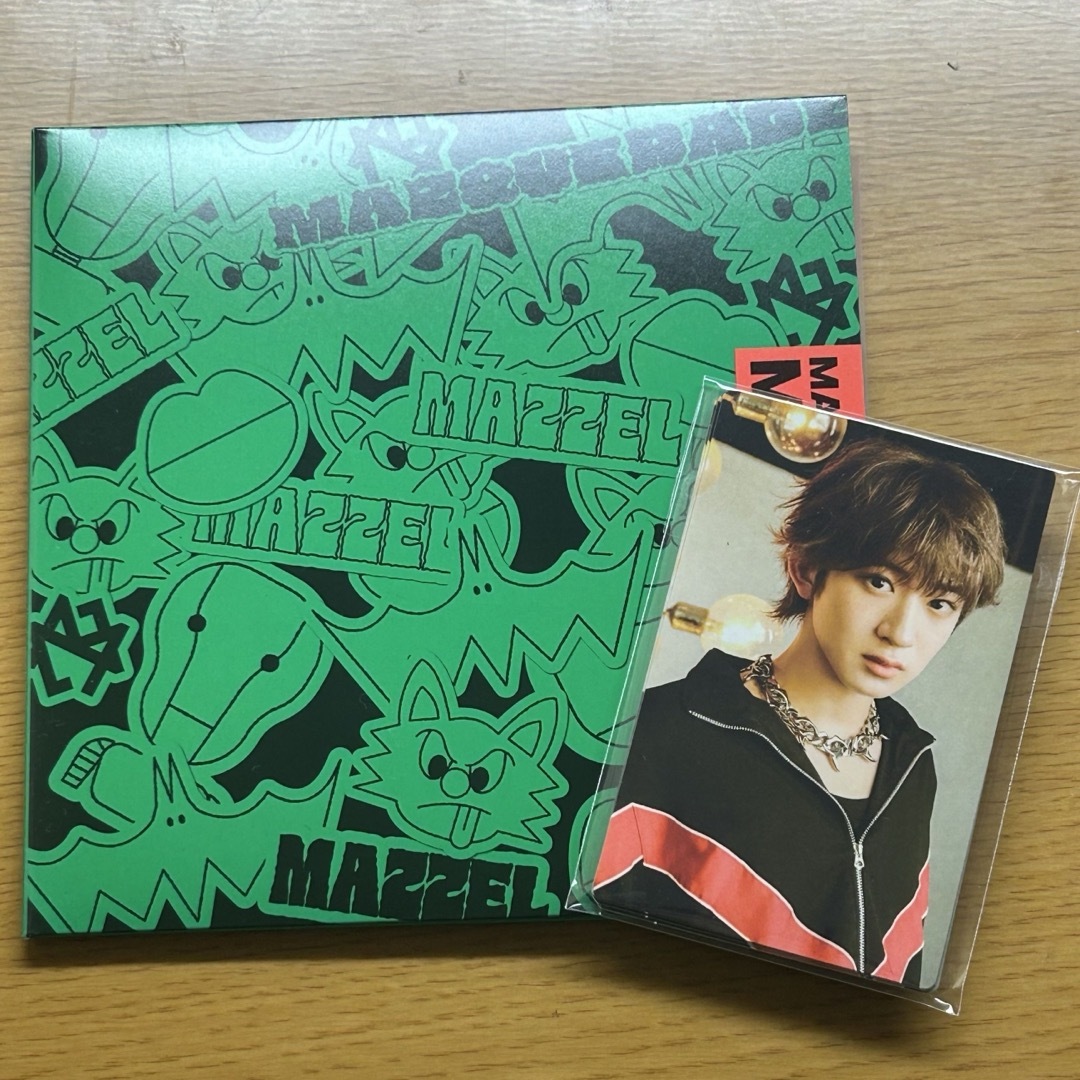 MAZZEL MAZQUERADE CD ナオヤ トレカ エンタメ/ホビーのタレントグッズ(アイドルグッズ)の商品写真