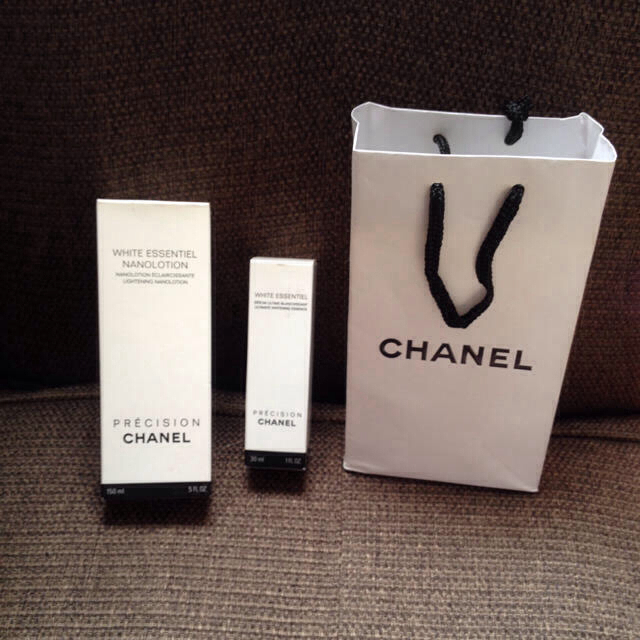 CHANEL♡美白美容液