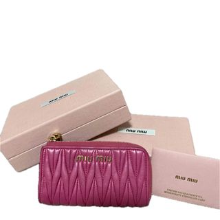 MIU MIU(キーケース)のフリマアイテム一覧 MIU MIU(キーケース)のフリマアイテム一覧