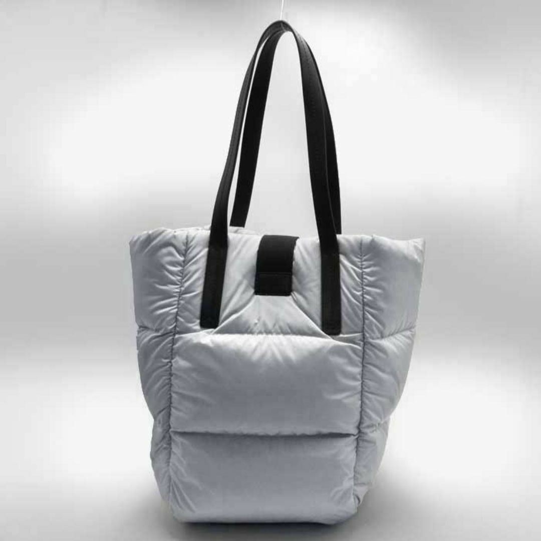 MONCLER - 【新品】モンクレール 5D00002 M2423 90F (ライト MONCLER - 【新品】モンクレール 5D00002 M2423 90F (ライト