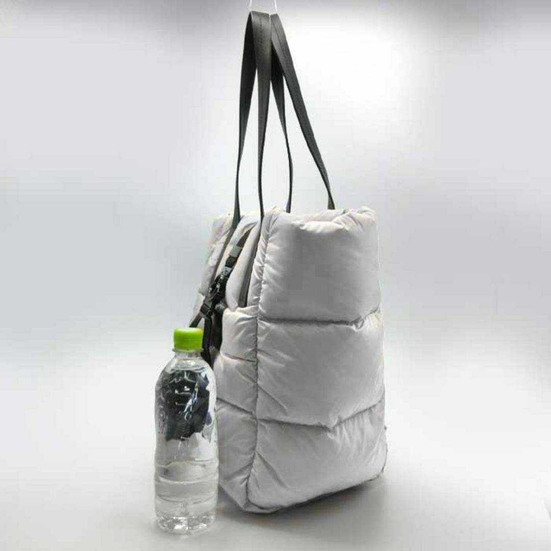 MONCLER - 【新品】モンクレール 5D00002 M2423 90F (ライト MONCLER - 【新品】モンクレール 5D00002 M2423 90F (ライト