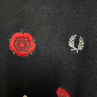 FRED PERRY(ニット/セーター)のフリマアイテム一覧 FRED PERRY(ニット/セーター)のフリマアイテム一覧