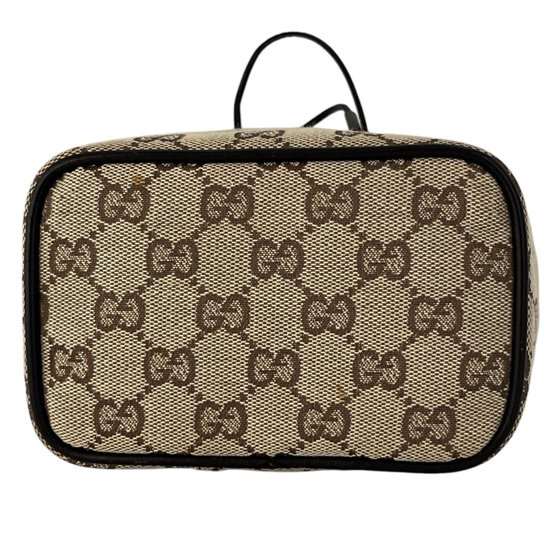 GUCCI - グッチ 巾着 バニティバッグ GGキャンバス アクセサリー GUCCI - グッチ 巾着 バニティバッグ GGキャンバス アクセサリー