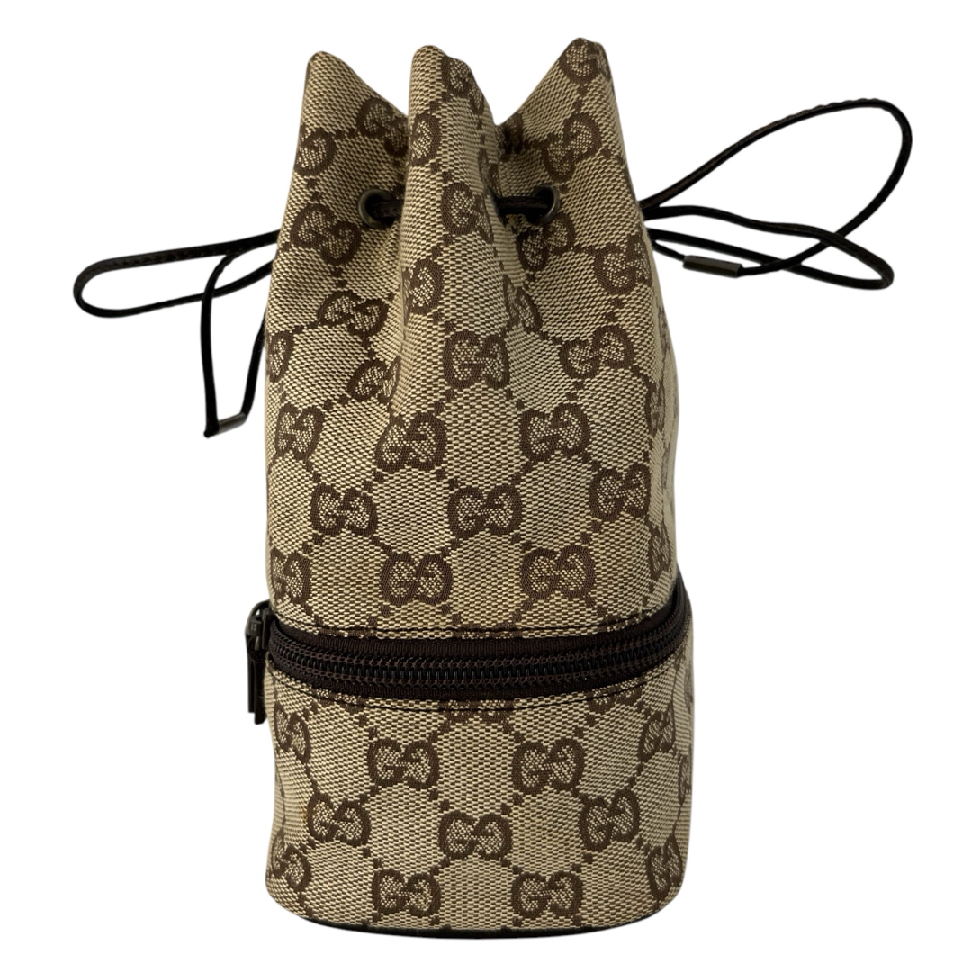GUCCI - グッチ 巾着 バニティバッグ GGキャンバス アクセサリー GUCCI - グッチ 巾着 バニティバッグ GGキャンバス アクセサリー