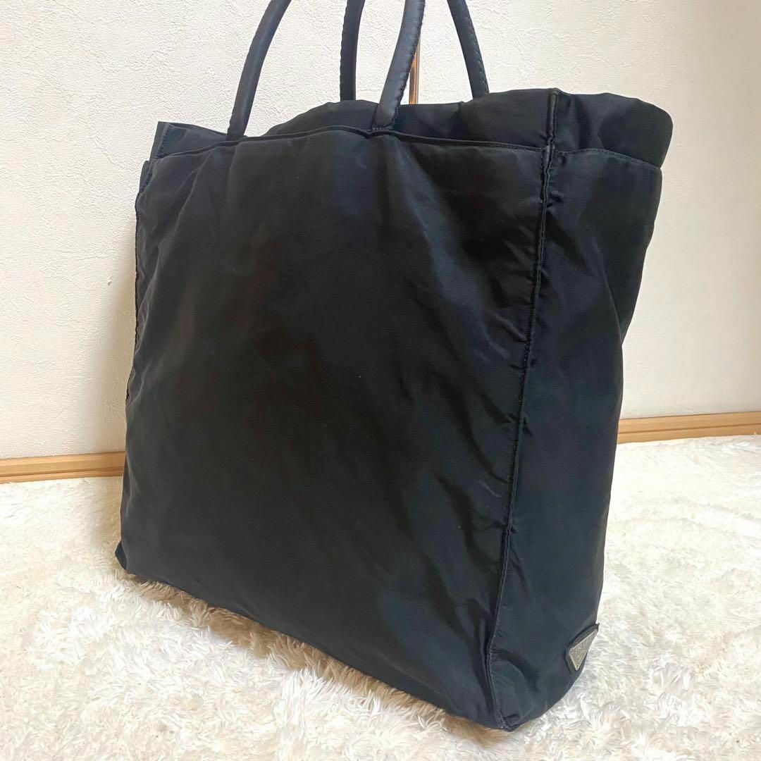 プラダ ハンドバッグ ナイロン ブラック 三角ロゴ トートバッグ プラダ ハンドバッグ ナイロン ブラック 三角ロゴ トートバッグ