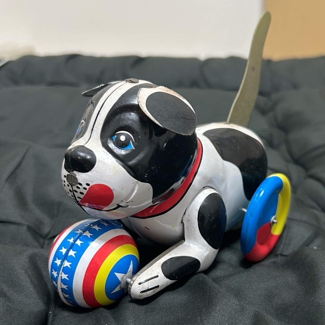 ブリキ製 犬 おもちゃ ビンテージ 昭和レトロの通販 by 紳士's ブリキ製 犬 おもちゃ ビンテージ 昭和レトロの通販 by 紳士's