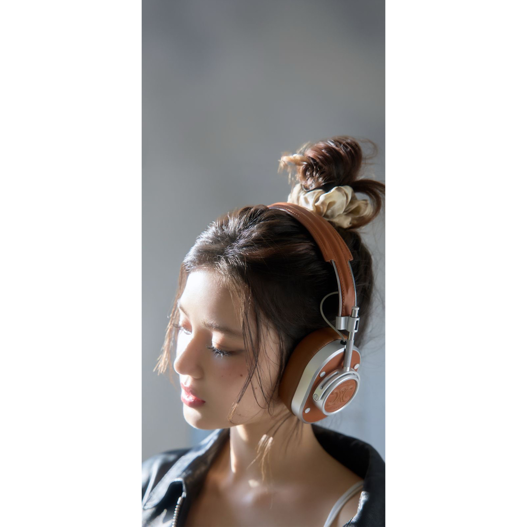 CELINE - 新品セリーヌ CELINE MASTER&DYNAMIC ワイヤレス CELINE - 新品セリーヌ CELINE MASTER&DYNAMIC ワイヤレス